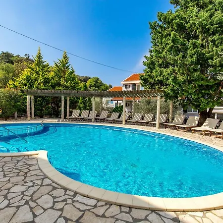 Διαμέρισμα Villas Kampor *