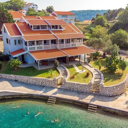 Villas Kampor Διαμέρισμα Kampor