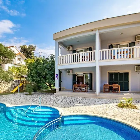 Villas Kampor Kampor