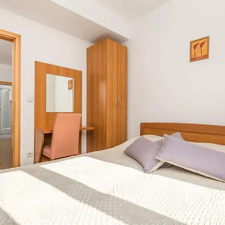 Villas Kampor Apartment