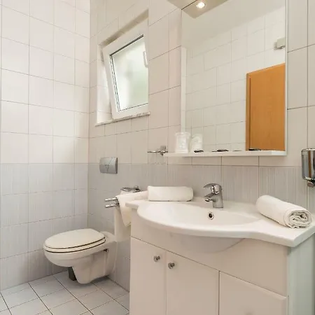 Villas Kampor Apartment