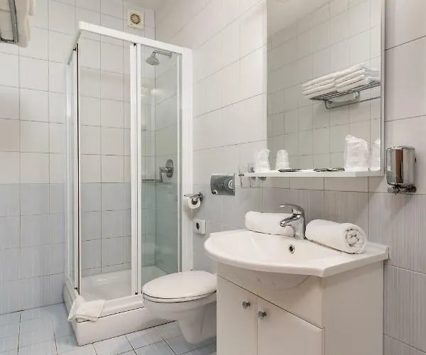 Villas Kampor * Kampor