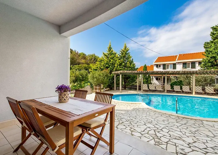 Apartman Villas Kampor